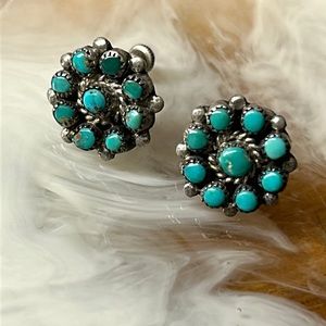 🖤Navajo Sterling silver turquoise screw-back earrings